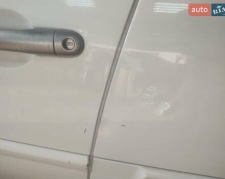 Рено Клио 2012 в Дубно на Automoto.ua Белый Рено Клио, объемом двигателя 1.46 л и пробегом 215 тыс. км за 4999 $, фото 51 на Automoto.ua