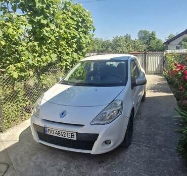 Рено Клио 2013 в Тернополе на Automoto.ua Белый Рено Клио, объемом двигателя 1.5 л и пробегом 214 тыс. км за 5000 $, фото 7 на Automoto.ua