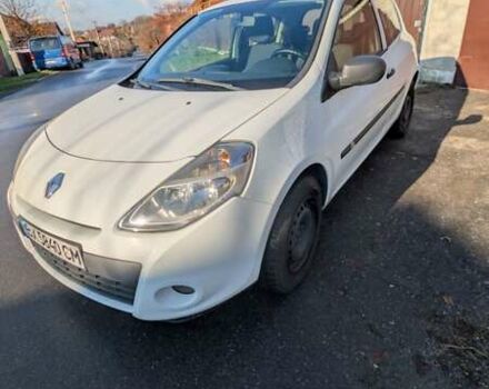 Білий Рено Кліо, об'ємом двигуна 1.5 л та пробігом 198 тис. км за 5300 $, фото 4 на Automoto.ua