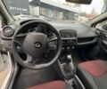 Белый Рено Клио, объемом двигателя 1.5 л и пробегом 260 тыс. км за 6700 $, фото 5 на Automoto.ua