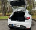 Белый Рено Клио, объемом двигателя 1.46 л и пробегом 251 тыс. км за 5700 $, фото 10 на Automoto.ua