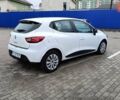 Белый Рено Клио, объемом двигателя 1.5 л и пробегом 235 тыс. км за 5900 $, фото 5 на Automoto.ua