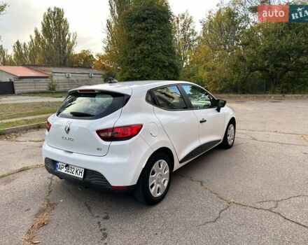 Белый Рено Клио, объемом двигателя 1.5 л и пробегом 241 тыс. км за 7200 $, фото 15 на Automoto.ua