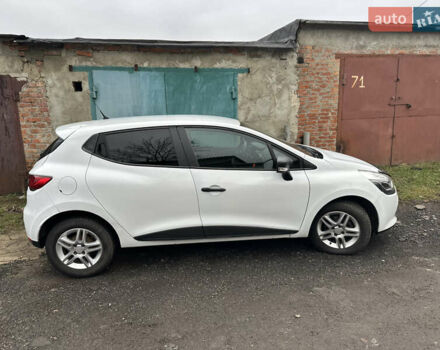 Білий Рено Кліо, об'ємом двигуна 1.46 л та пробігом 298 тис. км за 5999 $, фото 3 на Automoto.ua