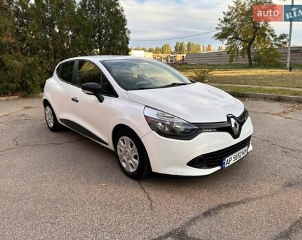 Белый Рено Клио, объемом двигателя 1.5 л и пробегом 241 тыс. км за 7200 $, фото 34 на Automoto.ua