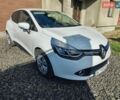 Белый Рено Клио, объемом двигателя 1.46 л и пробегом 228 тыс. км за 7000 $, фото 2 на Automoto.ua