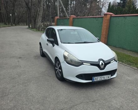 Белый Рено Клио, объемом двигателя 1.5 л и пробегом 292 тыс. км за 5500 $, фото 7 на Automoto.ua