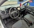 Белый Рено Клио, объемом двигателя 1.5 л и пробегом 235 тыс. км за 5900 $, фото 10 на Automoto.ua