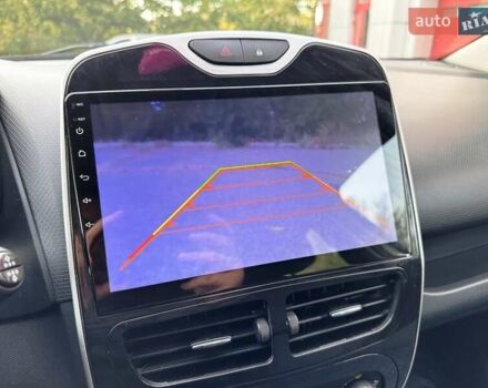 Рено Кліо 2013 у Запоріжжя на Automoto.ua Білий Рено Кліо, об'ємом двигуна 1.5 л та пробігом 241 тис. км за 7400 $, фото 3 на Automoto.ua