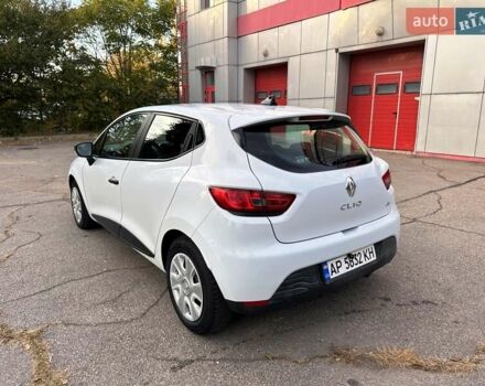 Белый Рено Клио, объемом двигателя 1.5 л и пробегом 241 тыс. км за 7200 $, фото 21 на Automoto.ua
