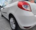 Белый Рено Клио, объемом двигателя 1.5 л и пробегом 157 тыс. км за 4500 $, фото 13 на Automoto.ua