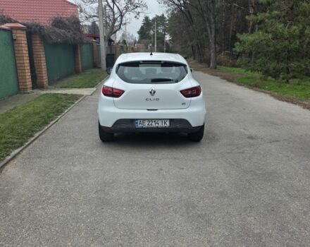 Белый Рено Клио, объемом двигателя 1.5 л и пробегом 292 тыс. км за 5500 $, фото 2 на Automoto.ua