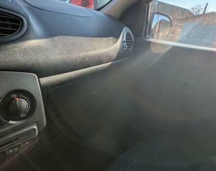 Білий Рено Кліо, об'ємом двигуна 1.5 л та пробігом 198 тис. км за 5300 $, фото 27 на Automoto.ua