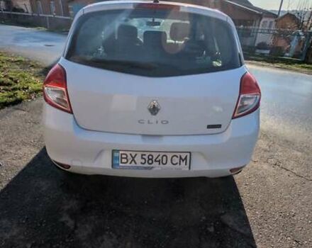 Білий Рено Кліо, об'ємом двигуна 1.5 л та пробігом 198 тис. км за 5300 $, фото 12 на Automoto.ua