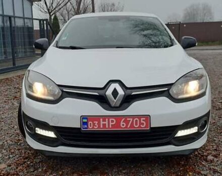 Белый Рено Клио, объемом двигателя 1.5 л и пробегом 172 тыс. км за 9500 $, фото 6 на Automoto.ua