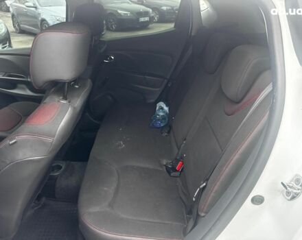 Белый Рено Клио, объемом двигателя 1.5 л и пробегом 195 тыс. км за 6990 $, фото 14 на Automoto.ua