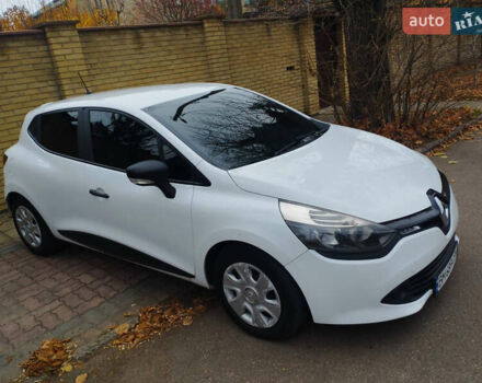 Білий Рено Кліо, об'ємом двигуна 1.5 л та пробігом 189 тис. км за 7300 $, фото 3 на Automoto.ua