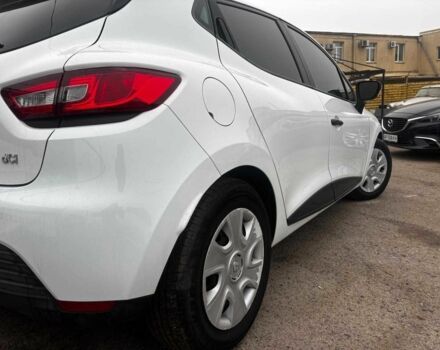 Белый Рено Клио, объемом двигателя 1.5 л и пробегом 195 тыс. км за 6990 $, фото 10 на Automoto.ua