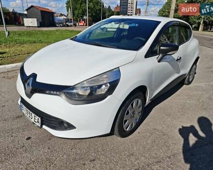Белый Рено Клио, объемом двигателя 1.5 л и пробегом 209 тыс. км за 5999 $, фото 1 на Automoto.ua