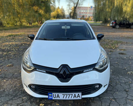 Білий Рено Кліо, об'ємом двигуна 1.46 л та пробігом 220 тис. км за 7000 $, фото 2 на Automoto.ua