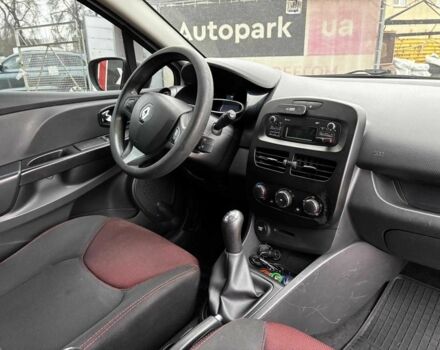 Белый Рено Клио, объемом двигателя 1.5 л и пробегом 195 тыс. км за 6990 $, фото 17 на Automoto.ua