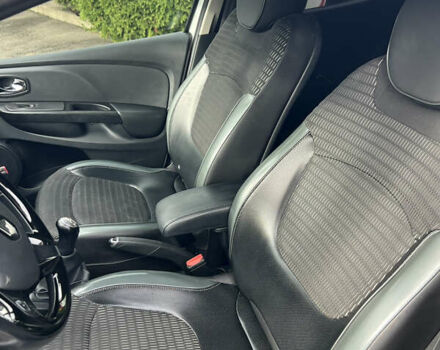 Білий Рено Кліо, об'ємом двигуна 1.46 л та пробігом 220 тис. км за 7000 $, фото 29 на Automoto.ua