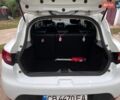 Білий Рено Кліо, об'ємом двигуна 1.46 л та пробігом 419 тис. км за 6000 $, фото 11 на Automoto.ua