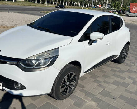 Белый Рено Клио, объемом двигателя 1.46 л и пробегом 306 тыс. км за 8000 $, фото 10 на Automoto.ua