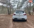 Белый Рено Клио, объемом двигателя 1.46 л и пробегом 248 тыс. км за 7500 $, фото 2 на Automoto.ua