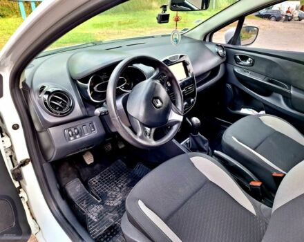 Белый Рено Клио, объемом двигателя 1.5 л и пробегом 232 тыс. км за 6499 $, фото 8 на Automoto.ua