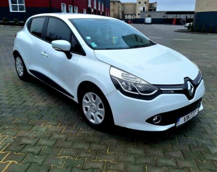 Белый Рено Клио, объемом двигателя 1.5 л и пробегом 232 тыс. км за 6499 $, фото 2 на Automoto.ua