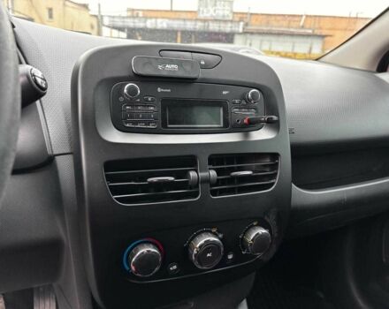 Белый Рено Клио, объемом двигателя 1.5 л и пробегом 195 тыс. км за 6990 $, фото 20 на Automoto.ua