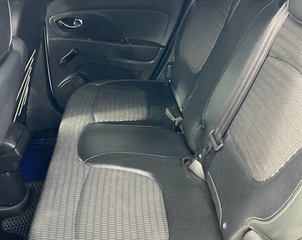 Білий Рено Кліо, об'ємом двигуна 1.46 л та пробігом 220 тис. км за 7000 $, фото 28 на Automoto.ua