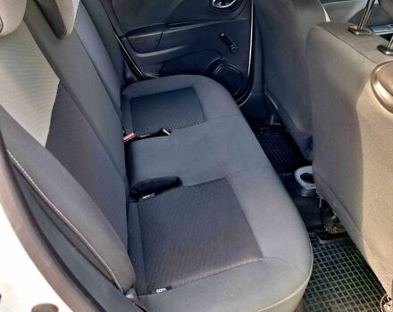 Белый Рено Клио, объемом двигателя 1.5 л и пробегом 232 тыс. км за 6499 $, фото 10 на Automoto.ua