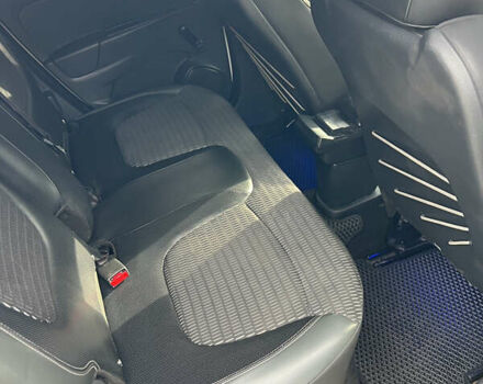 Білий Рено Кліо, об'ємом двигуна 1.46 л та пробігом 220 тис. км за 7000 $, фото 23 на Automoto.ua