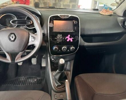 Белый Рено Клио, объемом двигателя 1.5 л и пробегом 127 тыс. км за 6850 $, фото 5 на Automoto.ua