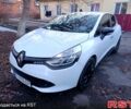 Белый Рено Клио, объемом двигателя 1.5 л и пробегом 240 тыс. км за 6350 $, фото 2 на Automoto.ua