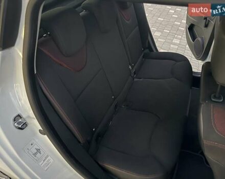 Белый Рено Клио, объемом двигателя 1.5 л и пробегом 220 тыс. км за 5999 $, фото 61 на Automoto.ua