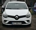 Белый Рено Клио, объемом двигателя 1.5 л и пробегом 180 тыс. км за 5200 $, фото 1 на Automoto.ua