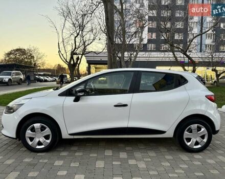 Белый Рено Клио, объемом двигателя 1.5 л и пробегом 220 тыс. км за 5999 $, фото 13 на Automoto.ua