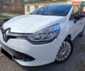 Белый Рено Клио, объемом двигателя 1.46 л и пробегом 240 тыс. км за 6600 $, фото 1 на Automoto.ua