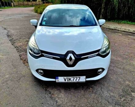 Белый Рено Клио, объемом двигателя 0 л и пробегом 231 тыс. км за 6500 $, фото 3 на Automoto.ua