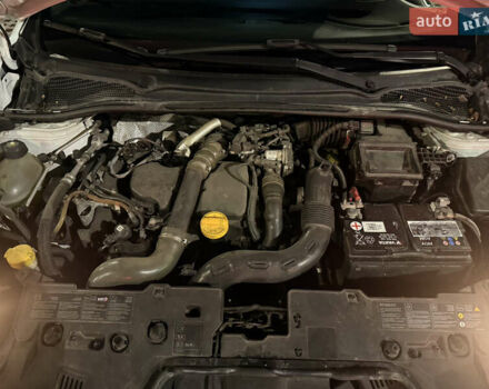 Белый Рено Клио, объемом двигателя 1.5 л и пробегом 135 тыс. км за 7700 $, фото 15 на Automoto.ua