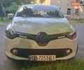 Белый Рено Клио, объемом двигателя 1.5 л и пробегом 158 тыс. км за 8200 $, фото 11 на Automoto.ua