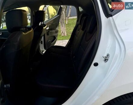 Белый Рено Клио, объемом двигателя 1.5 л и пробегом 220 тыс. км за 5999 $, фото 23 на Automoto.ua