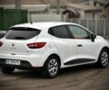 Белый Рено Клио, объемом двигателя 1.5 л и пробегом 180 тыс. км за 5200 $, фото 4 на Automoto.ua