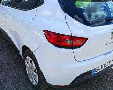 Белый Рено Клио, объемом двигателя 1.5 л и пробегом 220 тыс. км за 8000 $, фото 8 на Automoto.ua