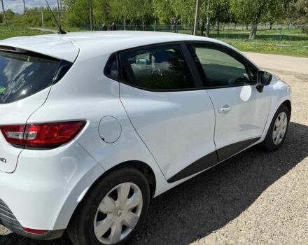 Белый Рено Клио, объемом двигателя 1.5 л и пробегом 220 тыс. км за 8000 $, фото 7 на Automoto.ua