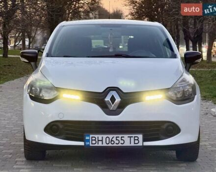 Белый Рено Клио, объемом двигателя 1.5 л и пробегом 220 тыс. км за 5999 $, фото 9 на Automoto.ua