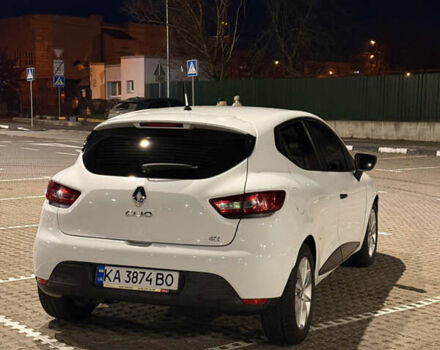 Белый Рено Клио, объемом двигателя 1.5 л и пробегом 135 тыс. км за 7700 $, фото 5 на Automoto.ua